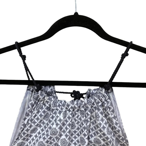 Elizabeth McKay Patterned‎ Dress, Size 6, Navy & White, Fitted, Sash Belt, Midi - Picture 3 of 11